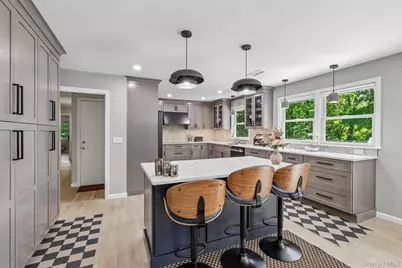 62 Mohegan Road, Larchmont, NY 10538 - Photo 21