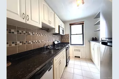 91-08 32 Avenue #E107, East Elmhurst, NY 11369 - Photo 3