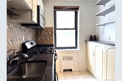 91-08 32 Avenue #E107, East Elmhurst, NY 11369 - Photo 13