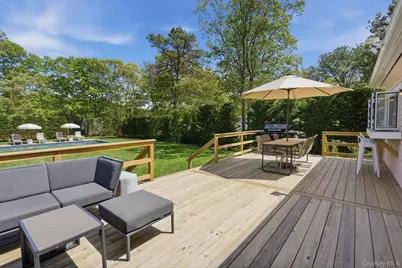 98 Peters Lane, Westhampton, NY 11978 - Photo 29