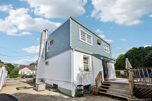 63 Kilburn Rd S, West Hempstead, NY 11552 - Photo 41