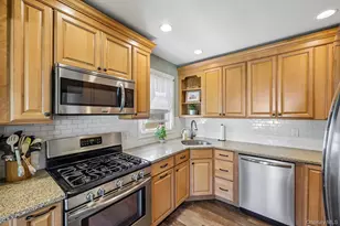 63 Kilburn Rd S, West Hempstead, NY 11552 - Photo 19
