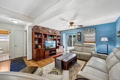 63 Kilburn Road S, West Hempstead, NY 11552 - Photo 7