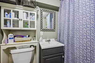 63 Kilburn Rd S, West Hempstead, NY 11552 - Photo 37