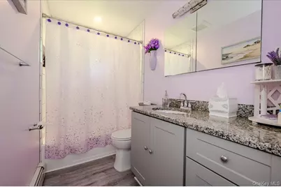 12 Northern Parkway E, Plainview, NY 11803 - Photo 17