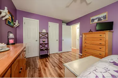 12 Northern Parkway E, Plainview, NY 11803 - Photo 11