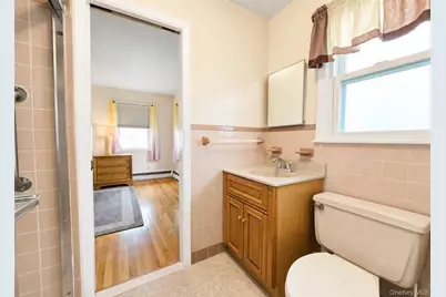 866 Abbott Street, East Meadow, NY 11554 - Photo 17