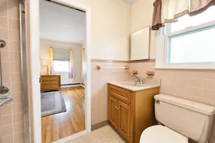 866 Abbott St, East Meadow, NY 11554 - Photo 17