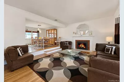 866 Abbott Street, East Meadow, NY 11554 - Photo 3
