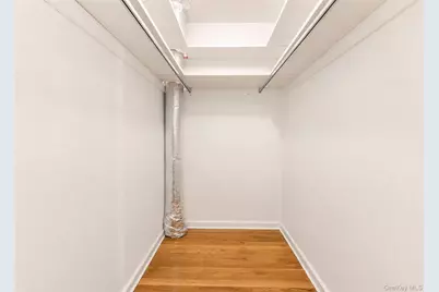 866 Abbott Street, East Meadow, NY 11554 - Photo 13
