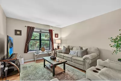 2 Giovanni Court, Monroe, NY 10950 - Photo 9