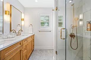 95 Muirfield Rd, Rockville Centre, NY 11570 - Photo 15