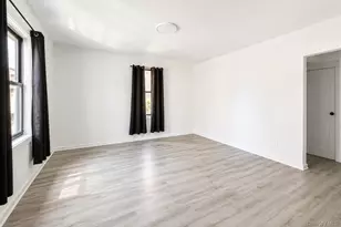 168-10 Crocheron Ave, Flushing, NY 11358 - Photo 7