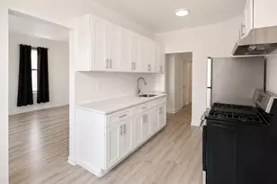 168-10 Crocheron Ave, Flushing, NY 11358 - Photo 3