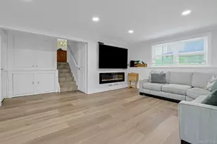 70 Durham Rd, White Plains, NY 10607 - Photo 21