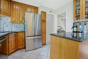 70 Durham Rd, White Plains, NY 10607 - Photo 15