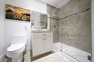 1053 Savoy Dr, Melville, NY 11747 - Photo 17