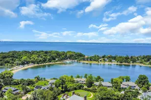 12 Barbara Ln, Glen Cove, NY 11542 - Photo 49