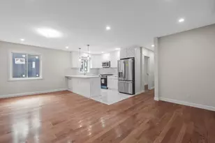 147-29 70th Ave, Flushing, NY 11367 - Photo 3