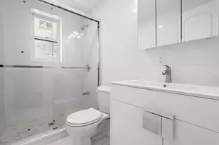 147-29 70th Ave, Flushing, NY 11367 - Photo 37