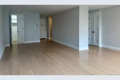 155 W 68th Street #18-10, New York, NY 10023 - Photo 11
