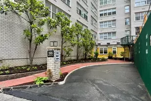 155 W 68th St, New York, NY 10023 - Photo 17