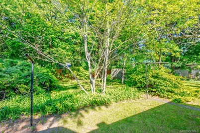 108 Claremont Street, Deer Park, NY 11729 - Photo 5