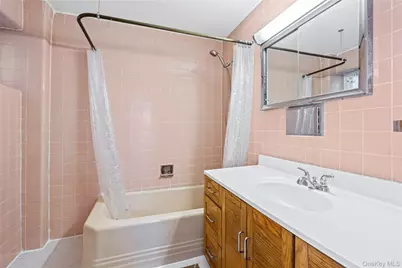 108 Claremont Street, Deer Park, NY 11729 - Photo 19