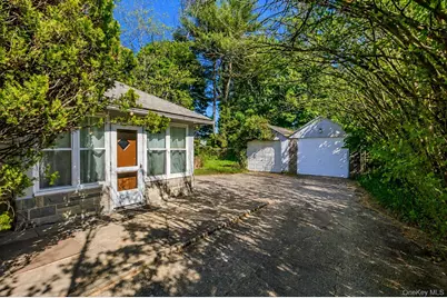 108 Claremont Street, Deer Park, NY 11729 - Photo 7
