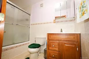 101-23 126th St, Richmond Hill, NY 11419 - Photo 9