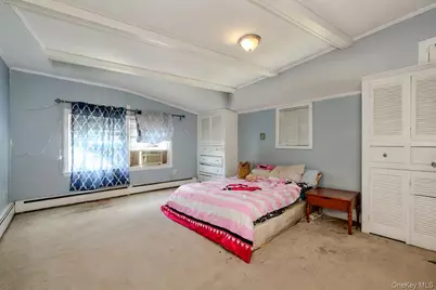 102 E 12th Street, Huntington Station, NY 11746 - Photo 9