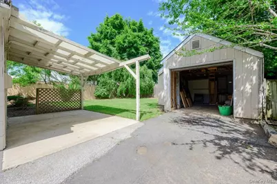 102 E 12th Street, Huntington Station, NY 11746 - Photo 23