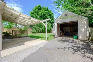102 E 12th St, Huntington Station, NY 11746 - Photo 23