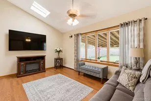 151-27 11th Ave, Whitestone, NY 11357 - Photo 5