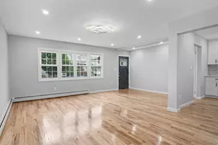 128-18 146th St, Jamaica, NY 11436 - Photo 5
