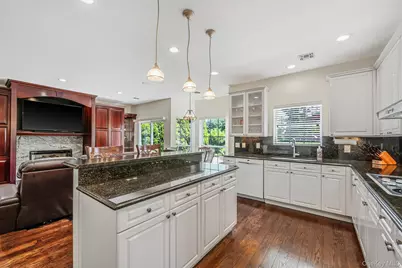 15 Hamlet Drive, Commack, NY 11725 - Photo 7