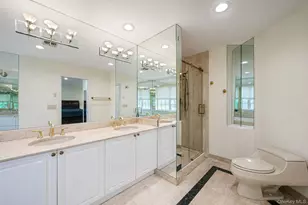 15 Hamlet Dr, Commack, NY 11725 - Photo 21