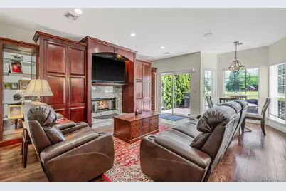 15 Hamlet Drive, Commack, NY 11725 - Photo 11