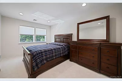 15 Hamlet Drive, Commack, NY 11725 - Photo 25