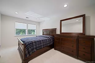 15 Hamlet Dr, Commack, NY 11725 - Photo 25