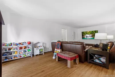 13 Skyline Drive #10, Fishkill, NY 12524 - Photo 11