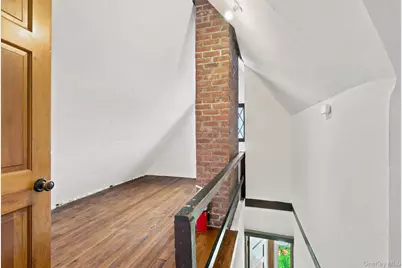 184 W Post Road, White Plains, NY 10606 - Photo 21