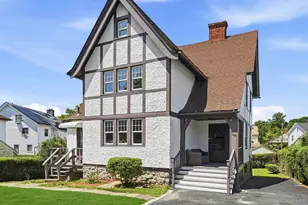 184 W Post Rd, White Plains, NY 10606 - Photo 25