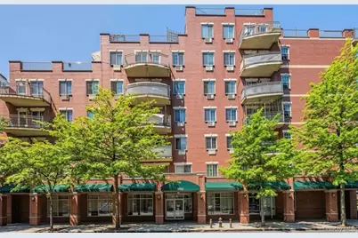 35-06 Leavitt Street #6C, Flushing, NY 11354 - Photo 1