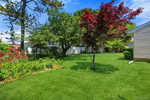 15 Lincoln Ave, Farmingdale, NY 11735 - Photo 29