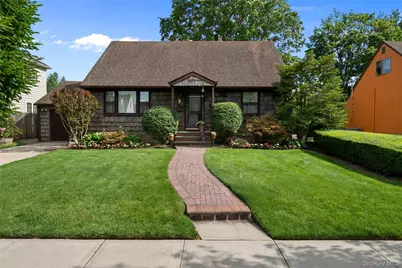 38 Hillvale Road, Albertson, NY 11507 - Photo 1