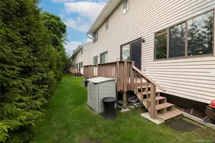1790 Front St, East Meadow, NY 11554 - Photo 17