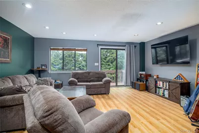 1790 Front Street #26, East Meadow, NY 11554 - Photo 9
