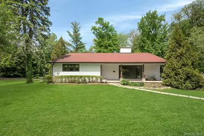 1 Canterbury Road, Scarsdale, NY 10583 - Photo 43