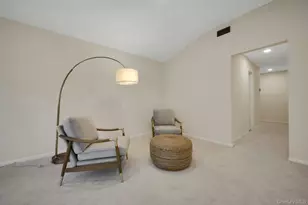 1 Canterbury Rd, Scarsdale, NY 10583 - Photo 17